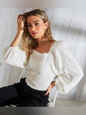 Max‎ 100% Cotton Smocked Ivory Cream Eyelet Cottagecore Feminine Summer Top Med